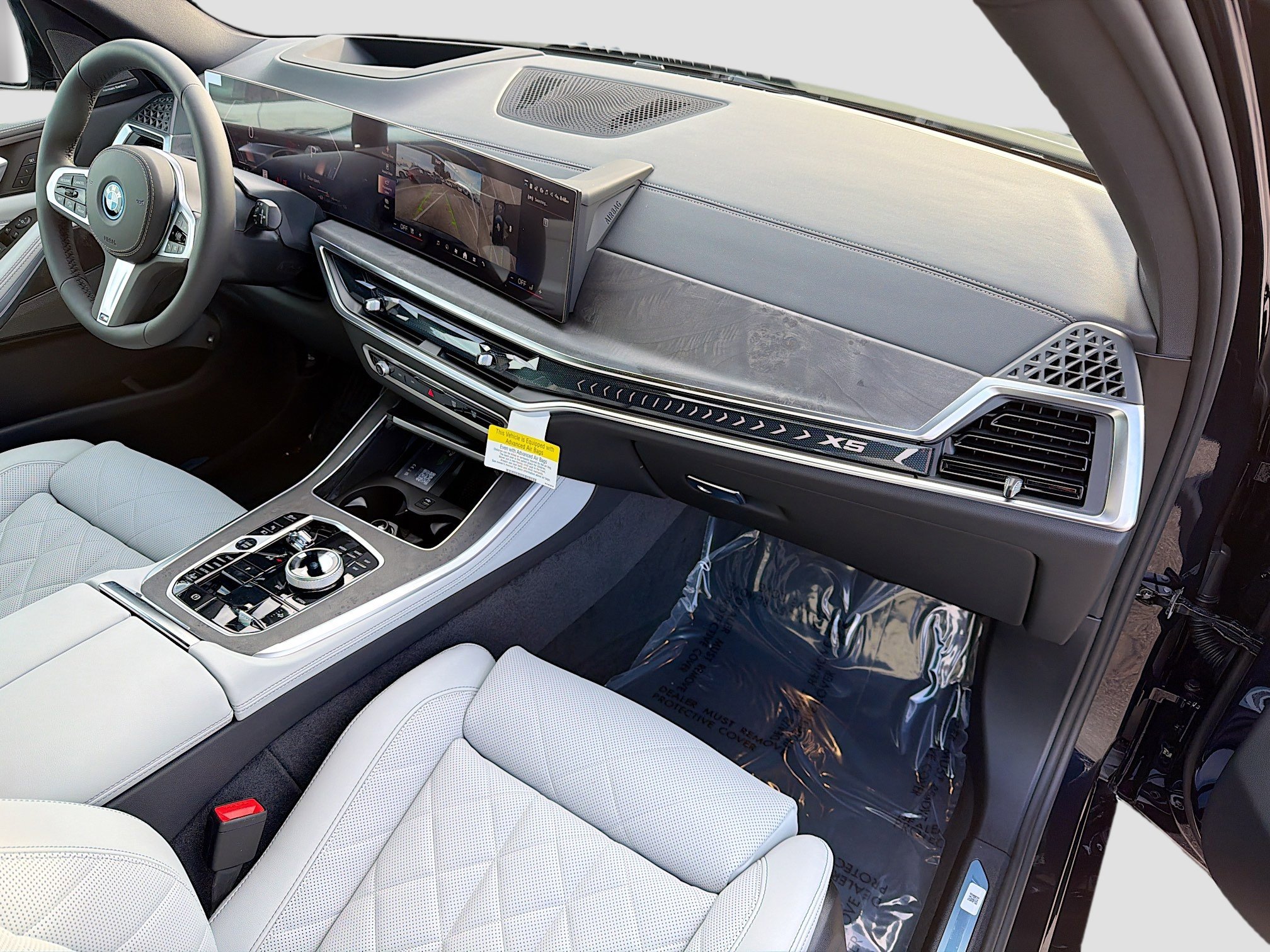 New 2026 BMW X5 xDrive50e w/ Executive Package image 14