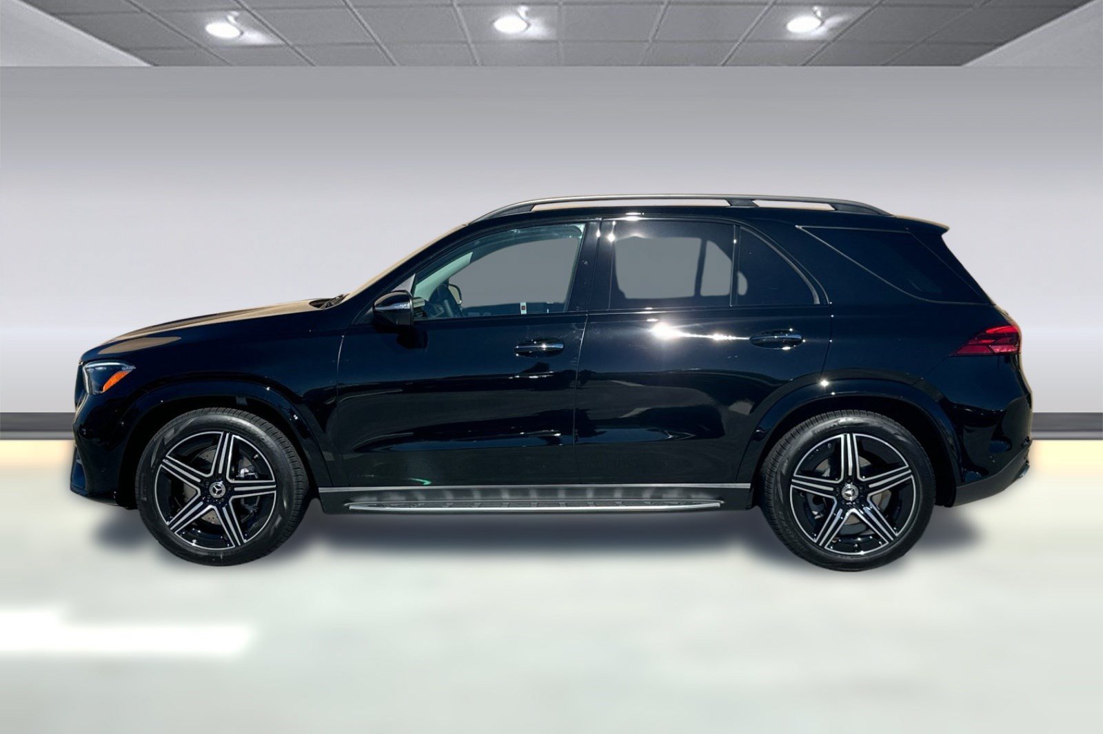 New 2026 Mercedes-Benz GLE 450 4MATIC image 2