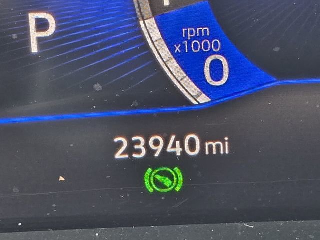 Certified 2023 Volkswagen Jetta SE w/ Panoramic Sunroof Package image 27