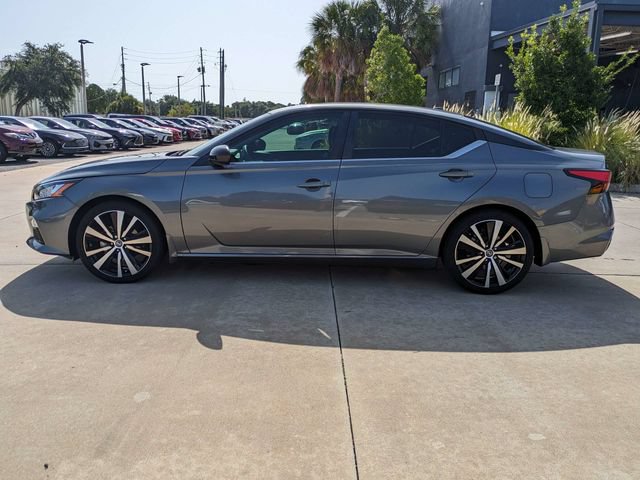 Used 2022 Nissan Altima 2.5 SR FWD image 9