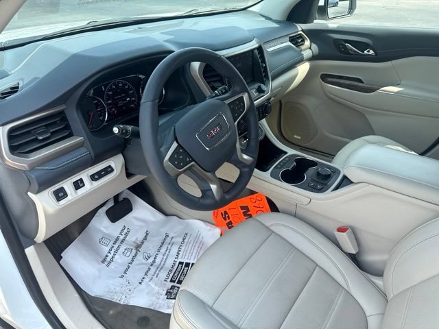 Used 2023 GMC Acadia Denali AWD/4WD image 24
