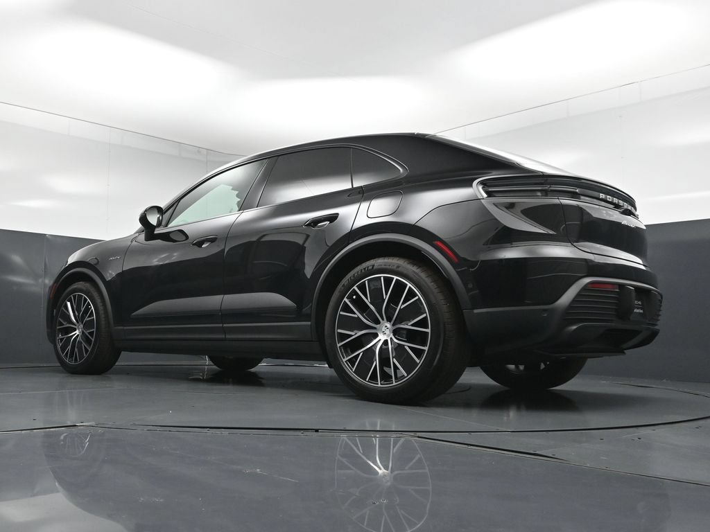 New 2026 Porsche Macan 4 Electric AWD/4WD image 25