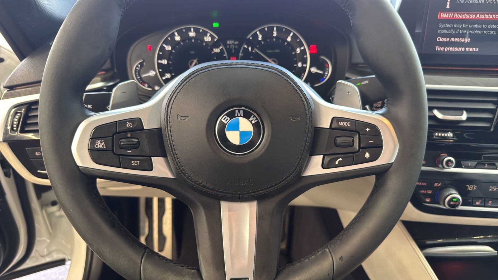 Used 2019 BMW 540i w/ M Sport Package RWD image 14