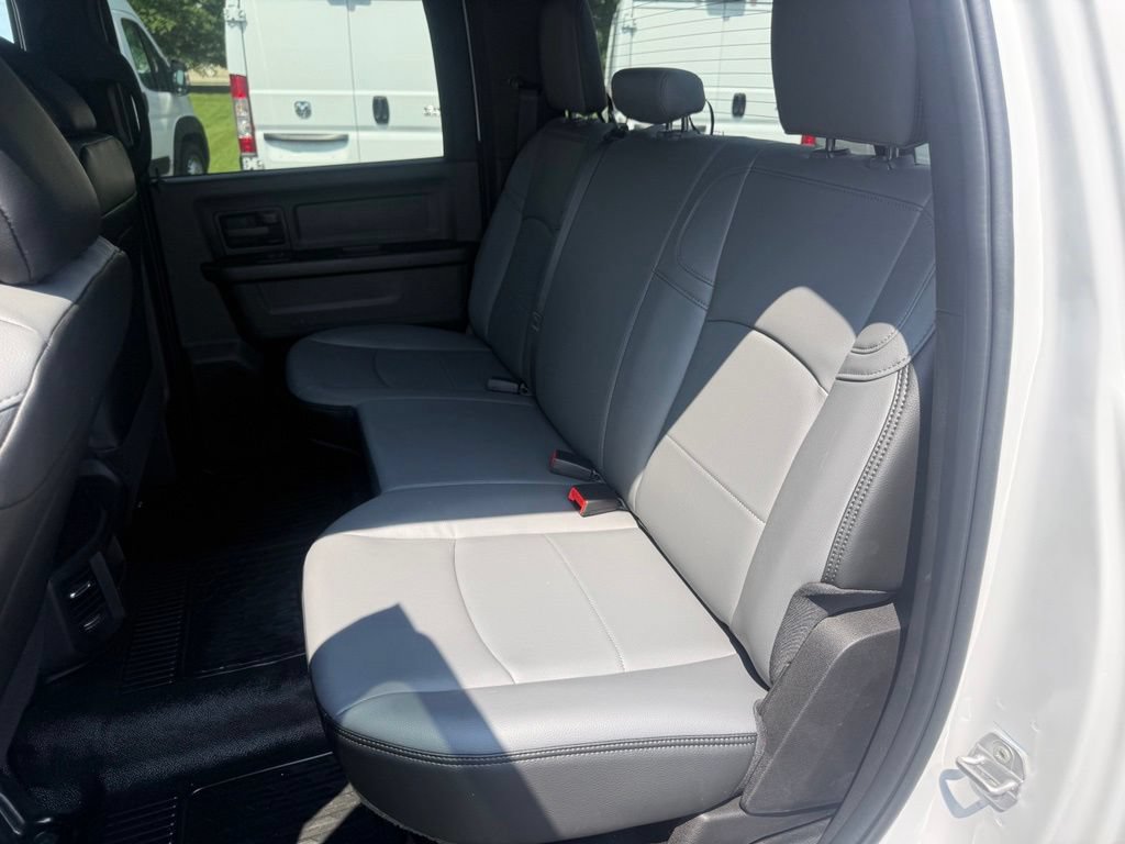 New 2026 RAM 3500 Tradesman w/ Chrome Appearance Group A AWD/4WD image 39
