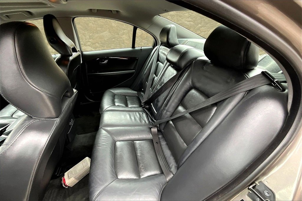 Used 2012 Volvo S80 T6 w/ Climate Pkg image 24