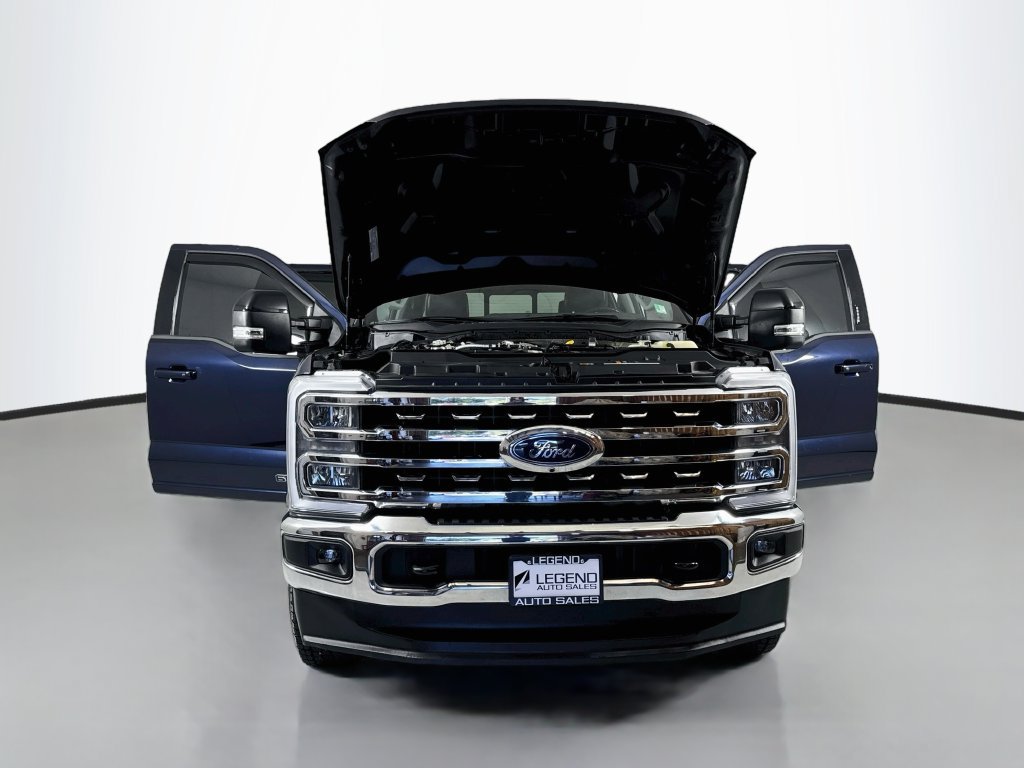 Used 2024 Ford F350 Lariat w/ FX4 Off-Road Package AWD/4WD image 28