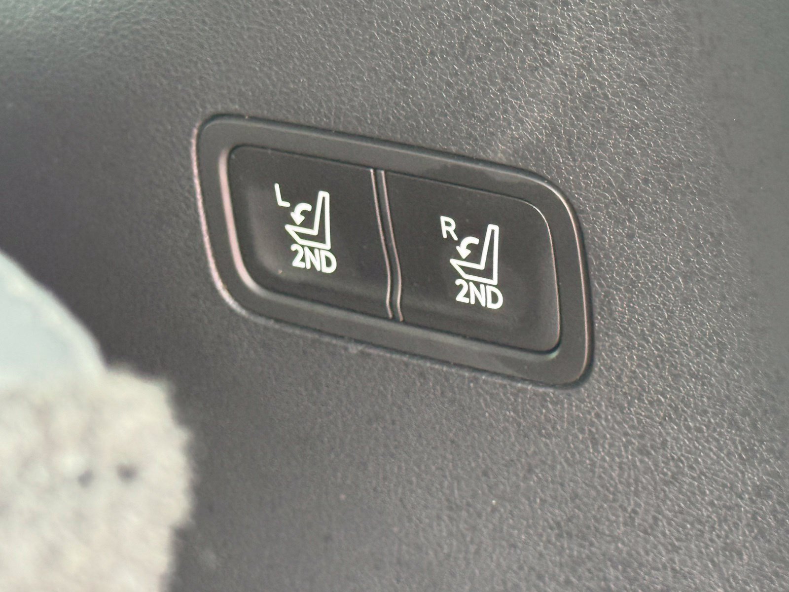 Used 2026 Hyundai Santa Fe SEL AWD/4WD image 39