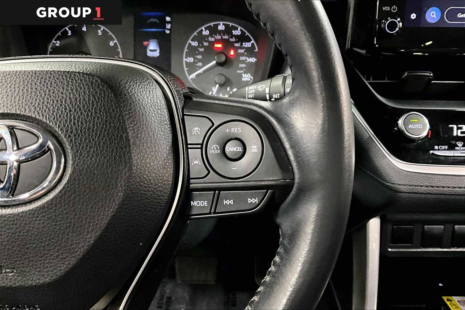 Used 2023 Toyota Corolla Cross LE w/ Moonroof Package image 25