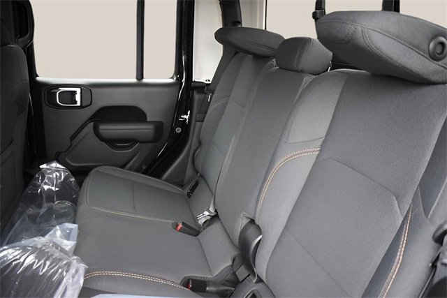 New 2025 Jeep Gladiator Sport image 15