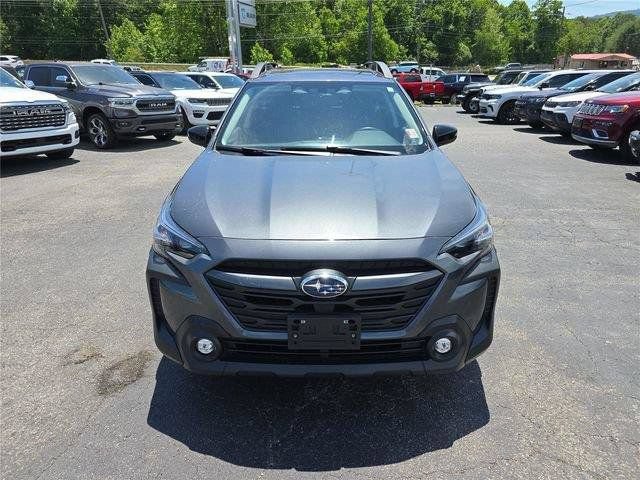 Used 2025 Subaru Outback Onyx Edition AWD/4WD image 9