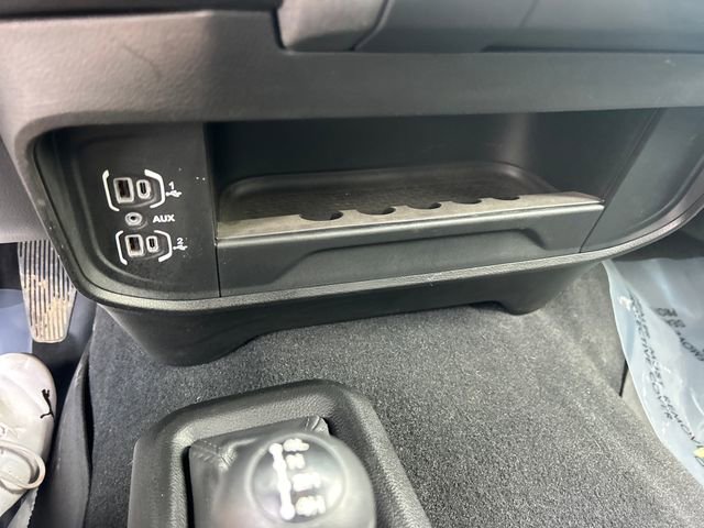 Used 2024 RAM 2500 Tradesman w/ Chrome Appearance Group image 21