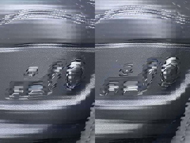 Used 2023 Genesis GV70 3.5T Sport w/ Sport Prestige Package image 16