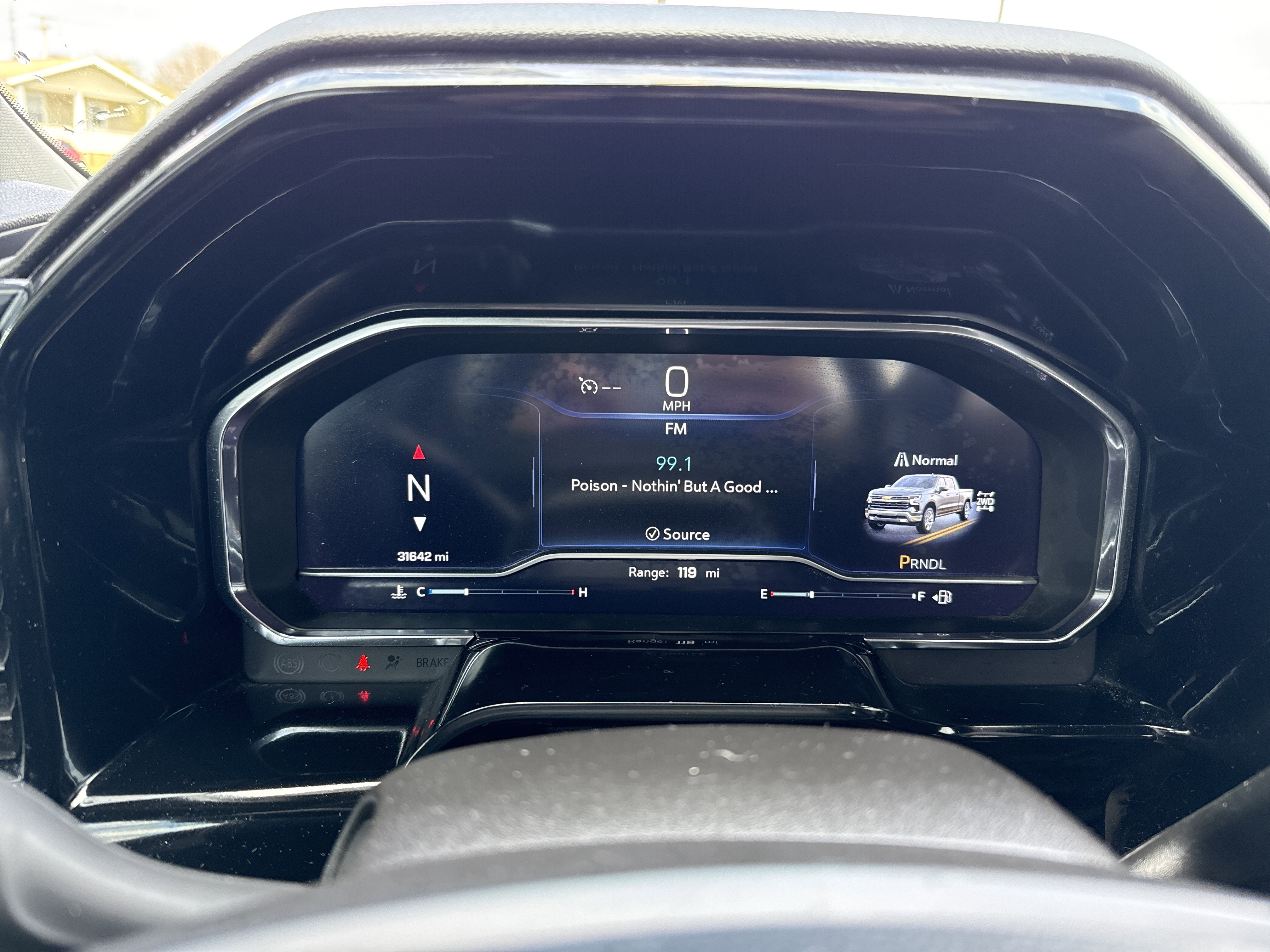 Used 2024 Chevrolet Silverado 1500 LT image 18