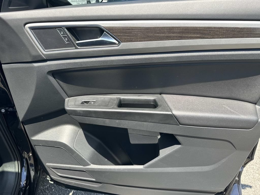 Used 2019 Volkswagen Atlas SEL AWD/4WD image 13