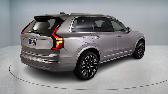 New 2026 Volvo XC90 B6 Plus w/ Protection Package Premier AWD/4WD image 7
