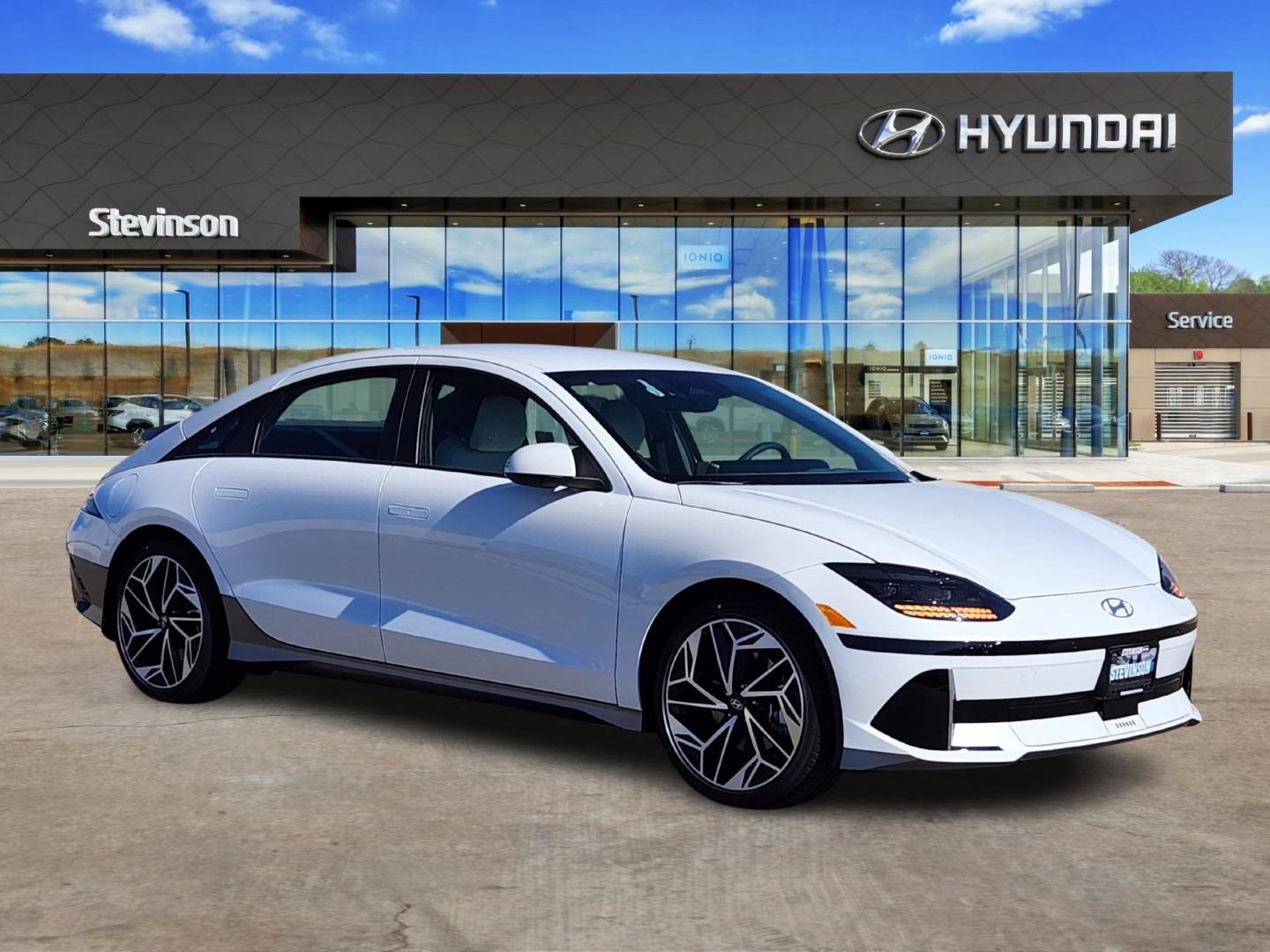 New 2025 Hyundai Ioniq 6 SEL image 5