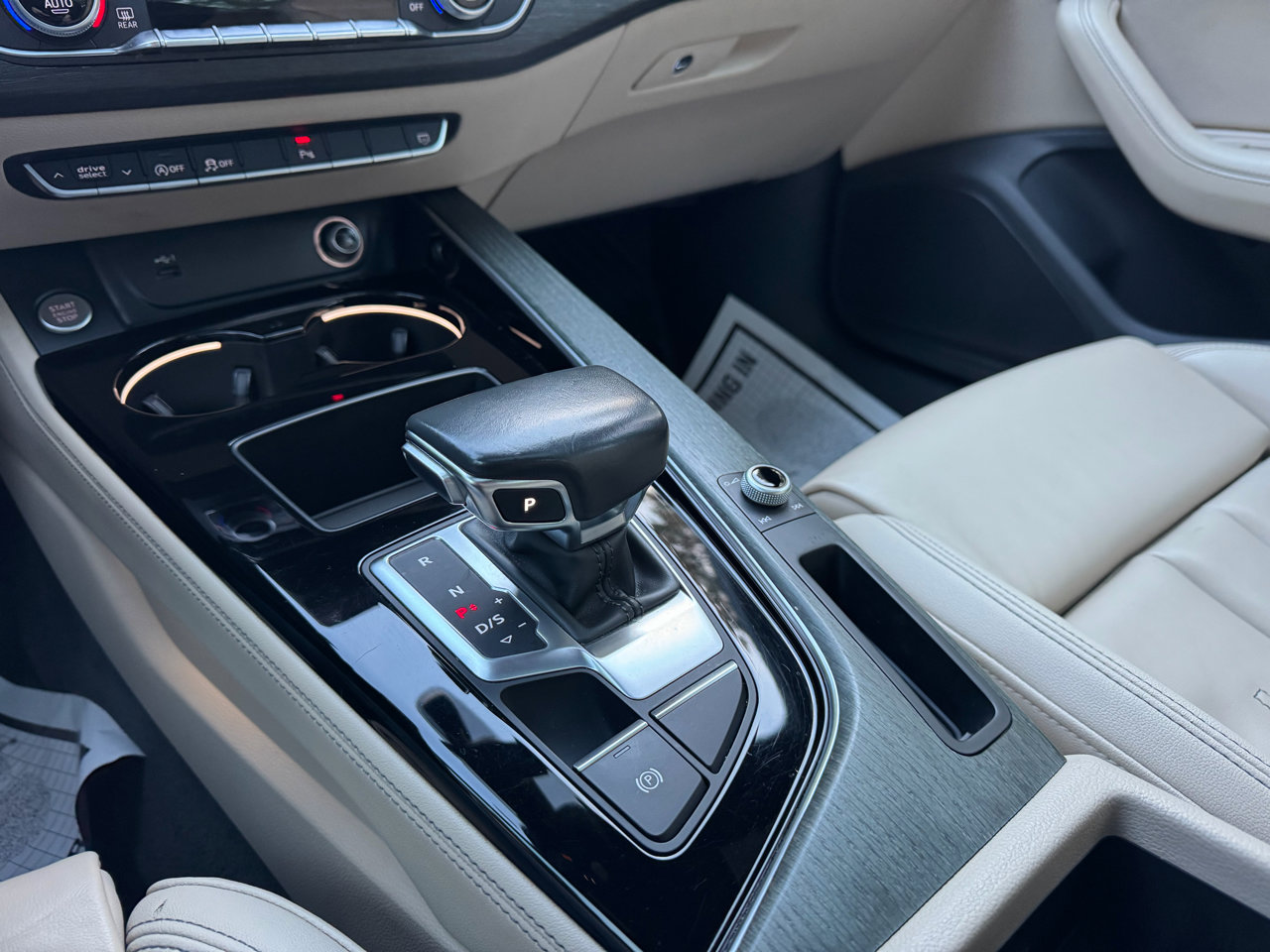 Used 2020 Audi A4 2.0T Premium Plus w/ Premium Plus Package image 26