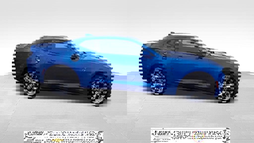 Used 2024 Chevrolet Camaro LT w/ RS Package image 10