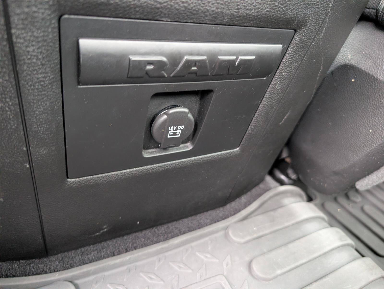 Used 2022 RAM 1500 Warlock w/ Electronics Group AWD/4WD image 15
