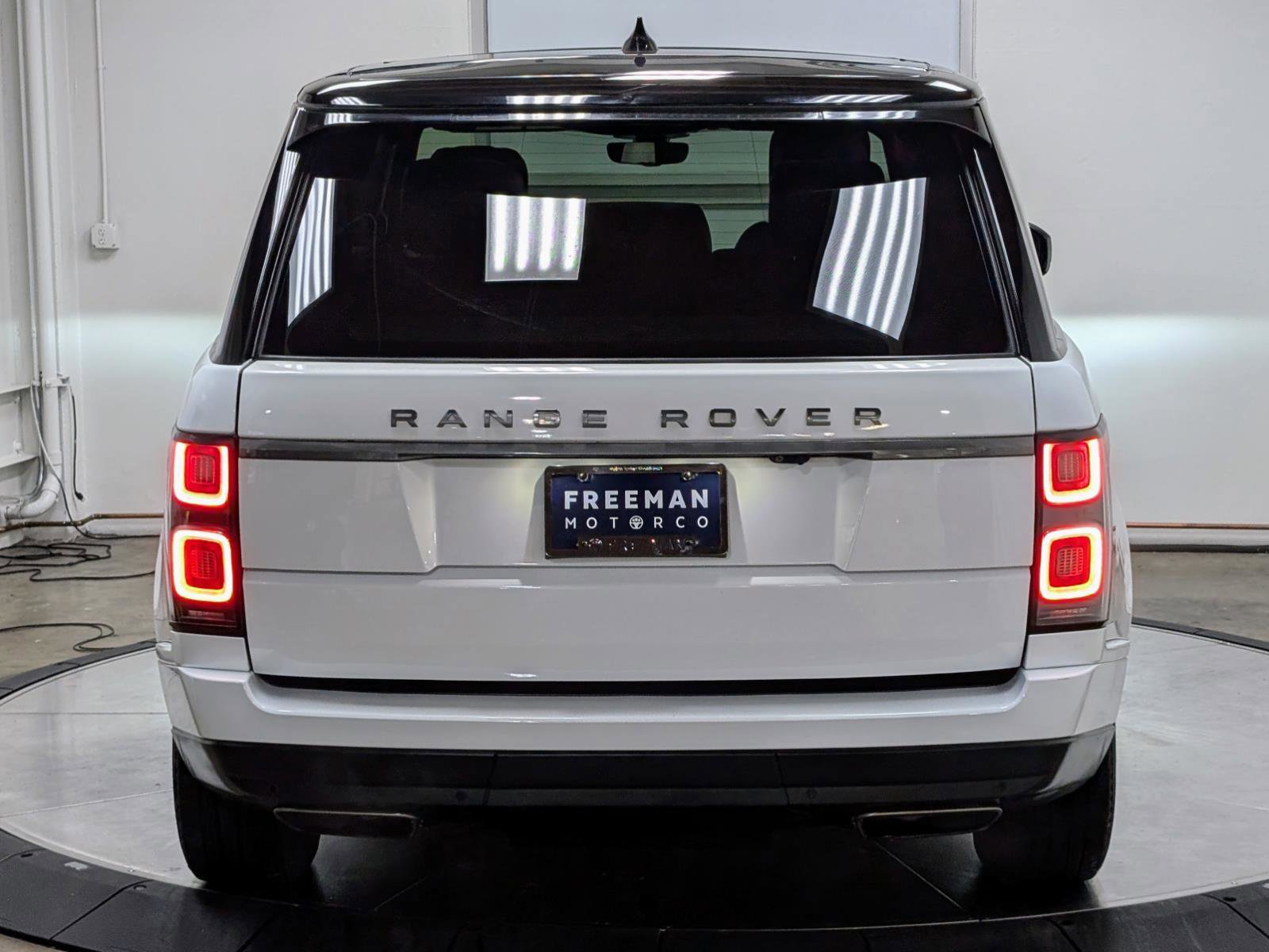 Used 2019 Land Rover Range Rover AWD/4WD image 8