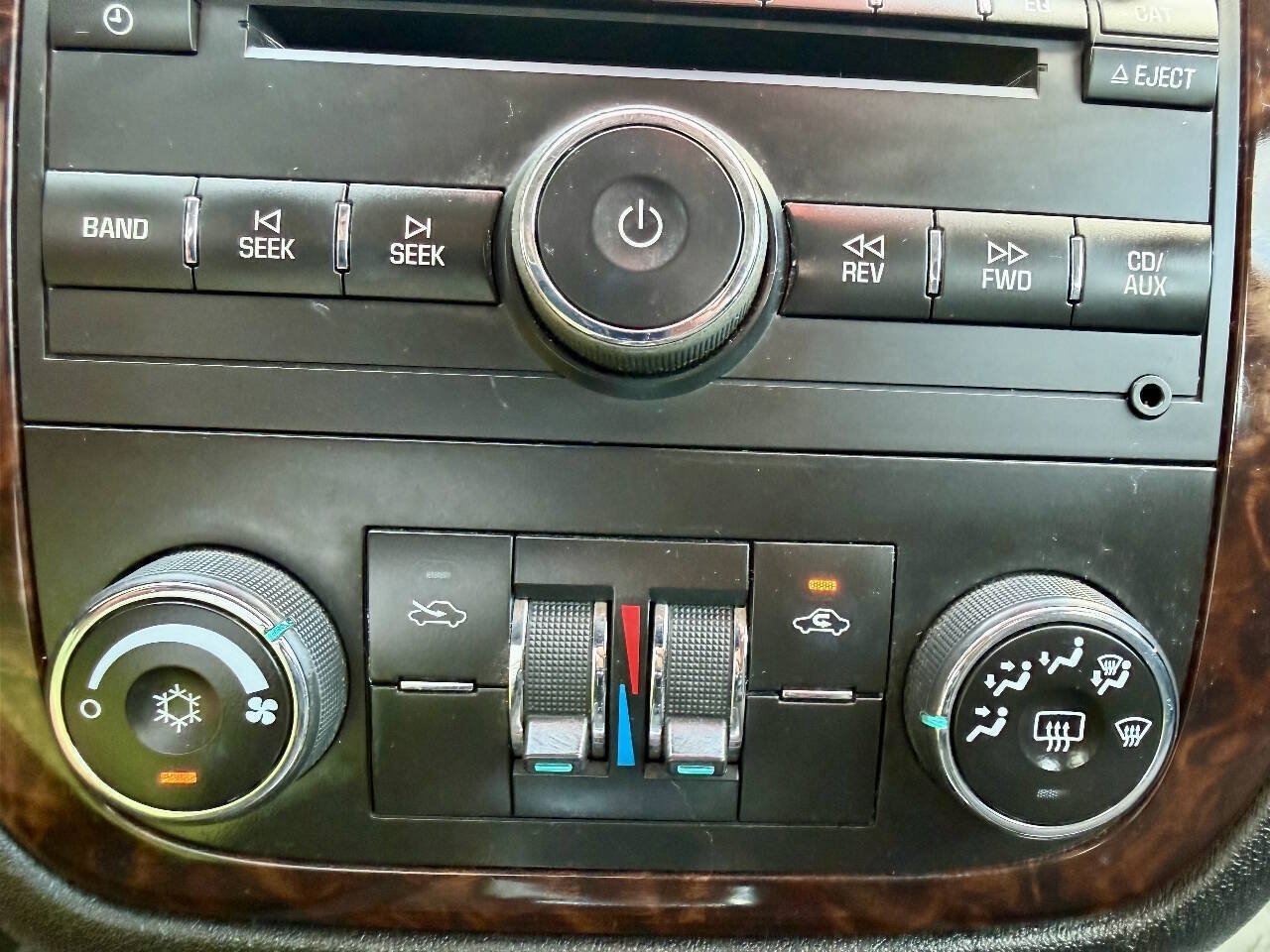 Used 2012 Chevrolet Impala LT w/ LT Sunroof Package FWD image 38
