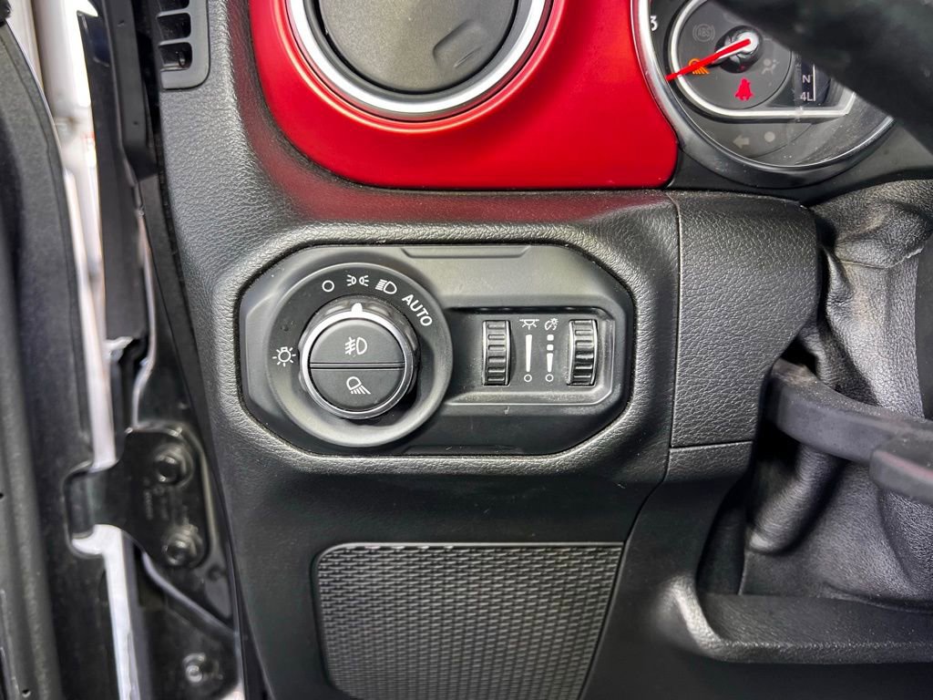 Used 2021 Jeep Gladiator Rubicon image 28