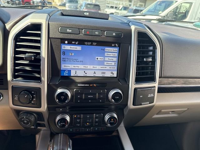 Used 2018 Ford F150 Lariat w/ Equipment Group 502A Luxury image 29