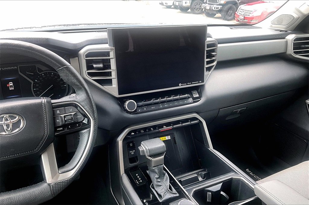 Used 2023 Toyota Tundra Limited image 9