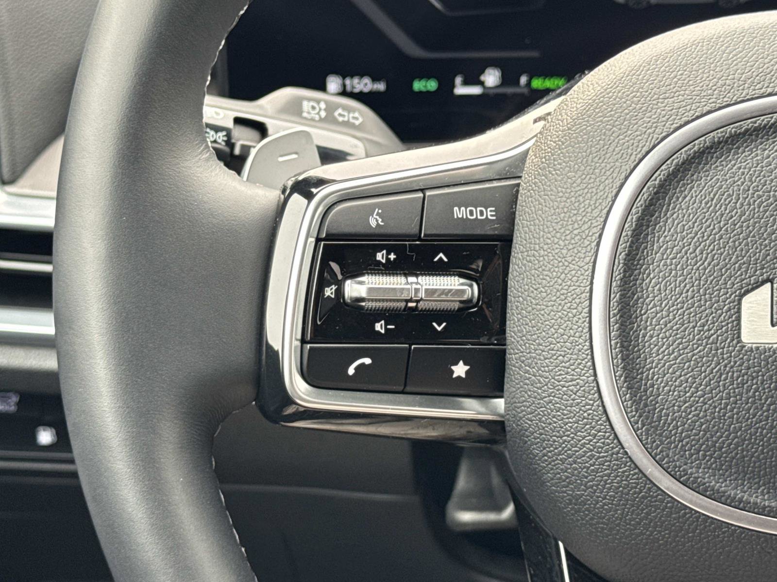 Used 2025 Kia Sorento SX Prestige image 7