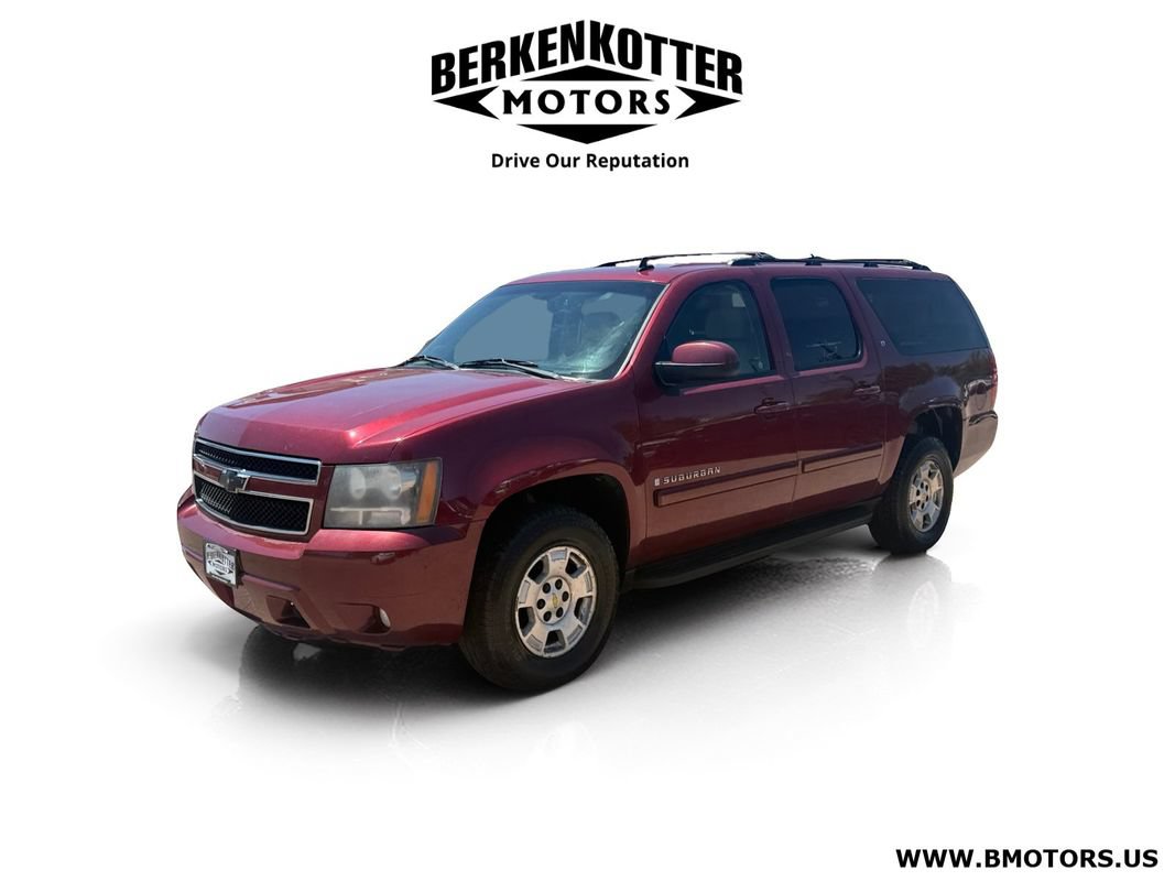 Used 2008 Chevrolet Suburban LT w/ LT Preferred Equipment Group AWD/4WD image 7