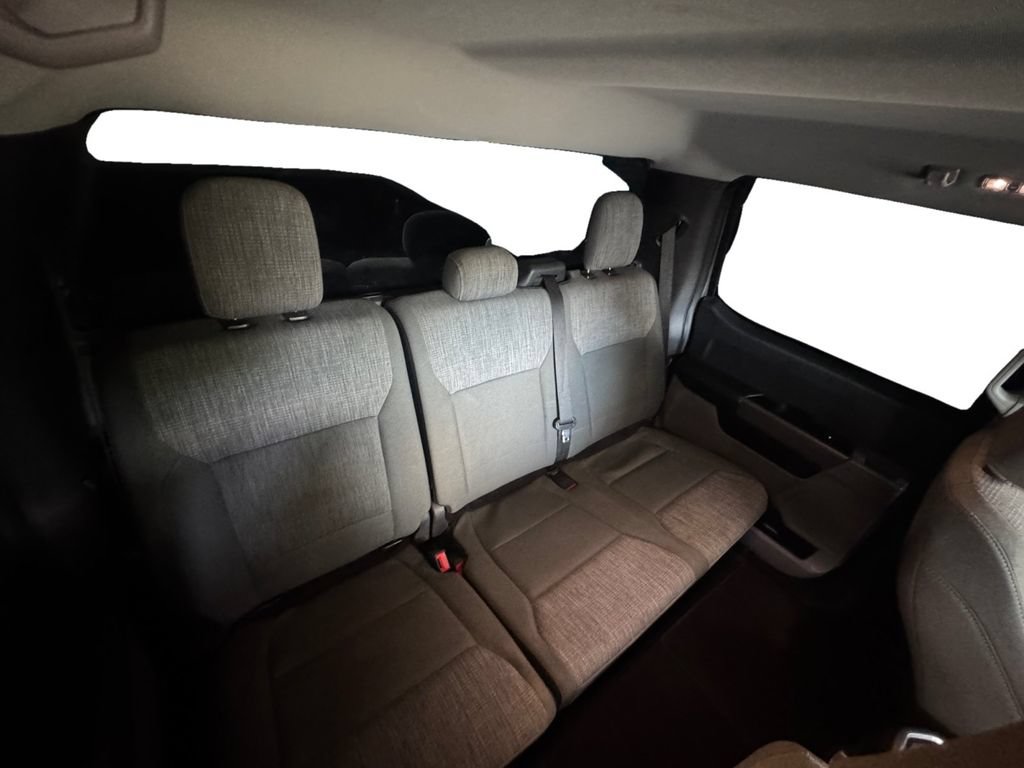 Used 2023 Ford F350 XLT w/ 360-Degree Camera Package AWD/4WD image 16