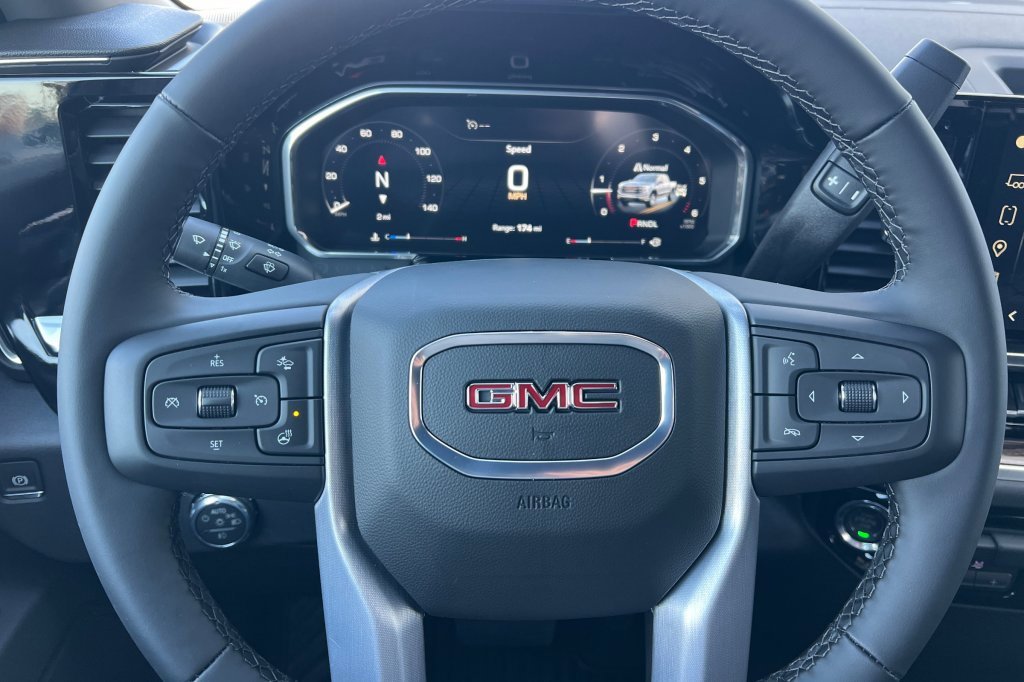 New 2026 GMC Sierra 1500 Elevation image 20