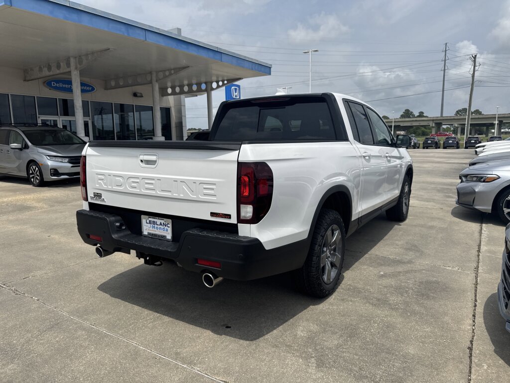 New 2025 Honda Ridgeline TrailSport image 4