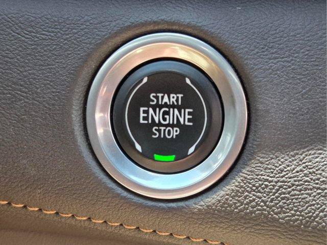 Certified 2022 Cadillac Escalade Sport w/ Touring Package AWD/4WD image 31