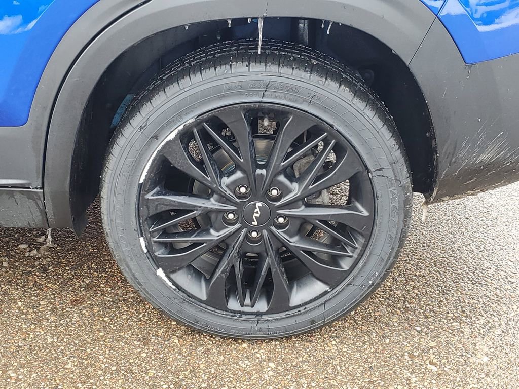 Used 2023 Kia Seltos Nightfall Edition image 33