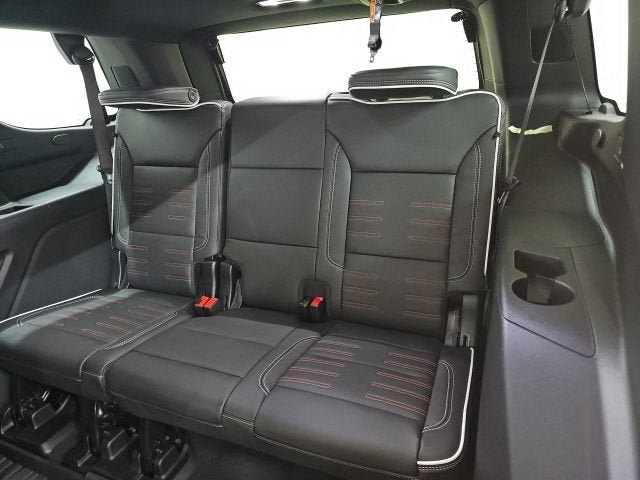 New 2026 GMC Yukon AT4 Ultimate w/ LPO, Floor Liner Package AWD/4WD image 24