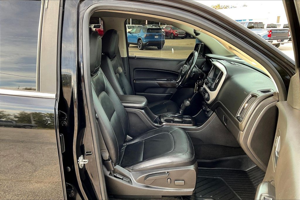 Used 2016 GMC Canyon SLT w/ Driver Alert Package AWD/4WD image 15
