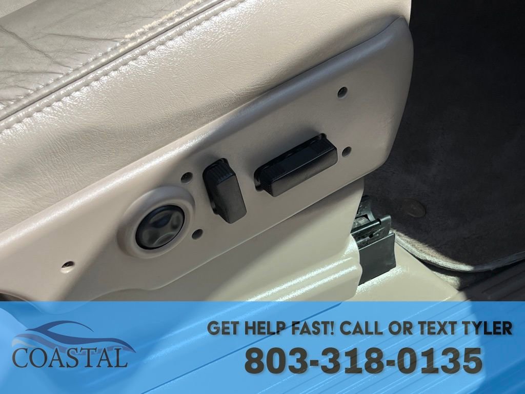 Used 2004 Chevrolet Suburban LT w/ Preferred Equipment Group image 30