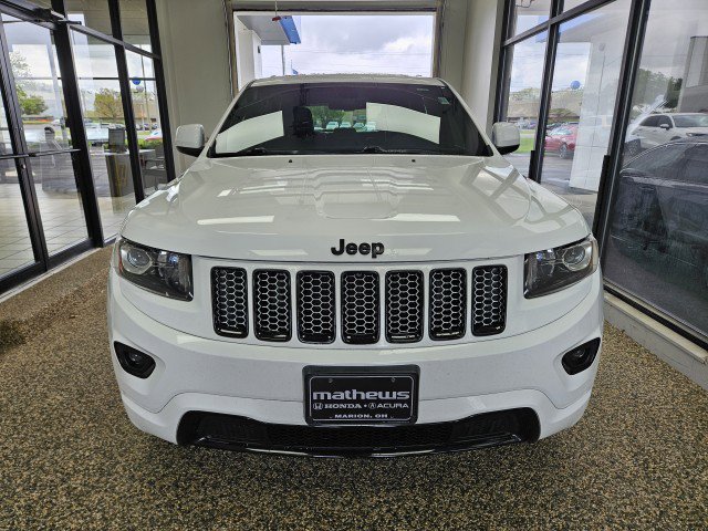 Used 2015 Jeep Grand Cherokee Altitude AWD/4WD image 6