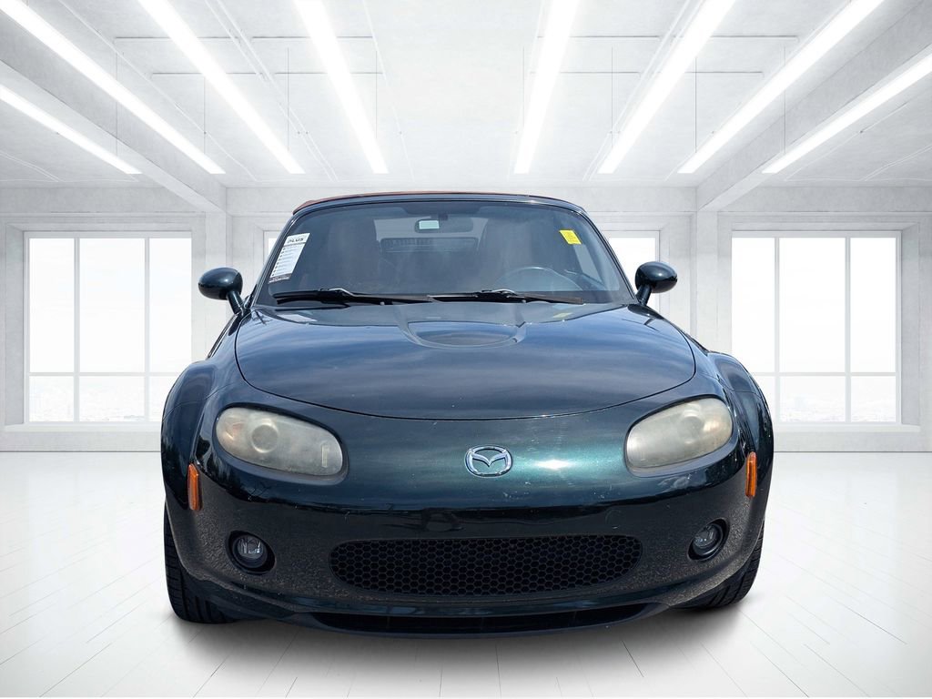 Used 2008 MAZDA MX-5 Miata Grand Touring w/ Premium Pkg RWD image 8