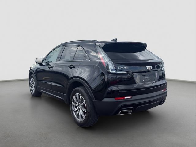 Used 2021 Cadillac XT4 Sport w/ Cold Weather Package image 4