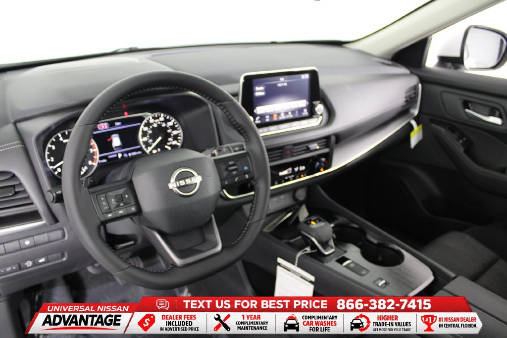 New 2026 Nissan Rogue SV FWD image 16