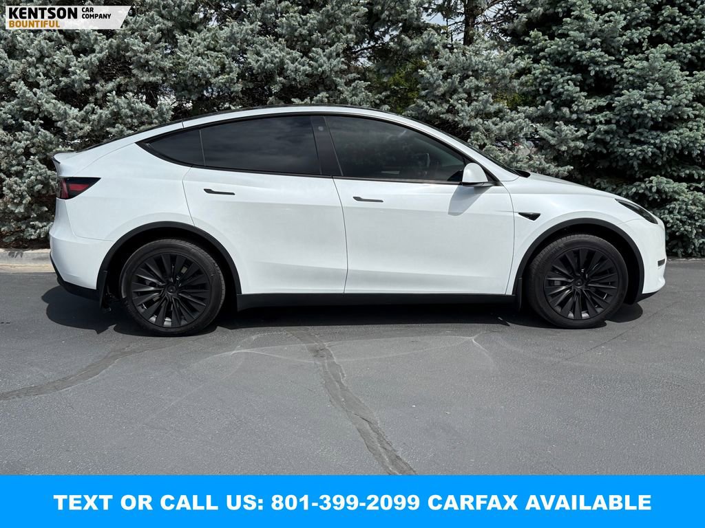 Used 2023 Tesla Model Y Long Range AWD/4WD image 10