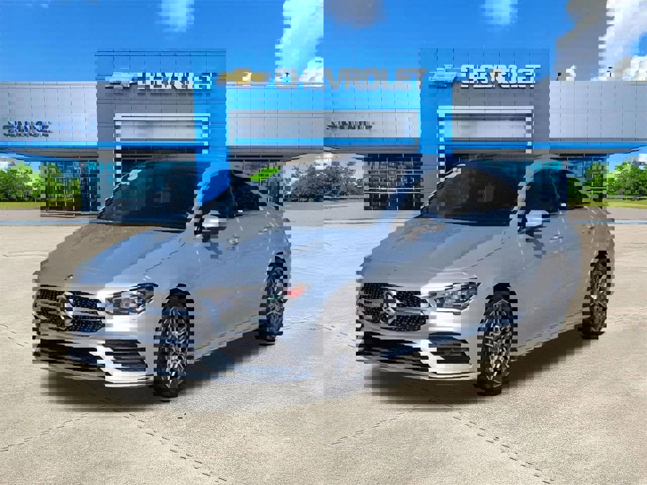 Used 2023 Mercedes-Benz CLA 250 image 2