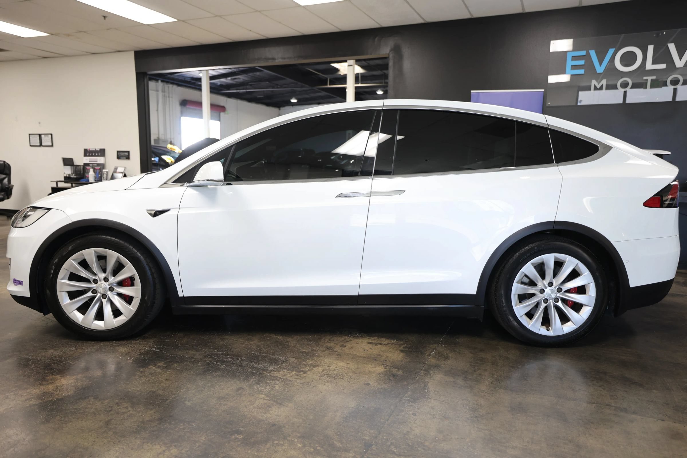 Used 2018 Tesla Model X P100D AWD/4WD image 10