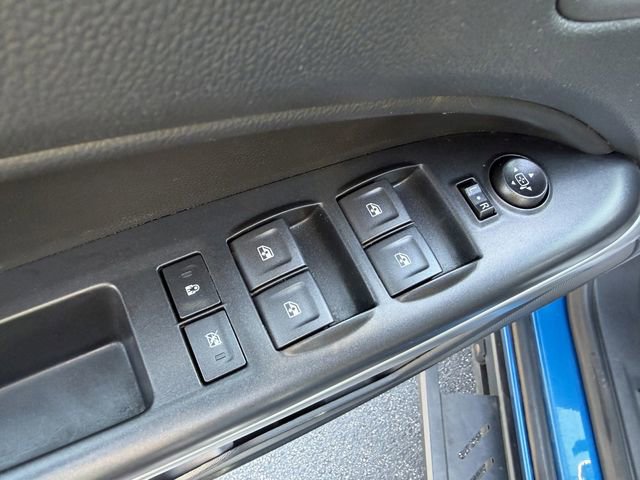 Used 2022 Chevrolet Colorado LT w/ LT Convenience Package RWD image 11