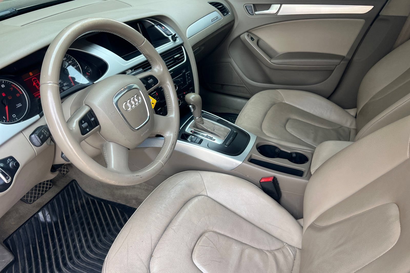 Used 2009 Audi A4 2.0T Premium AWD/4WD image 10