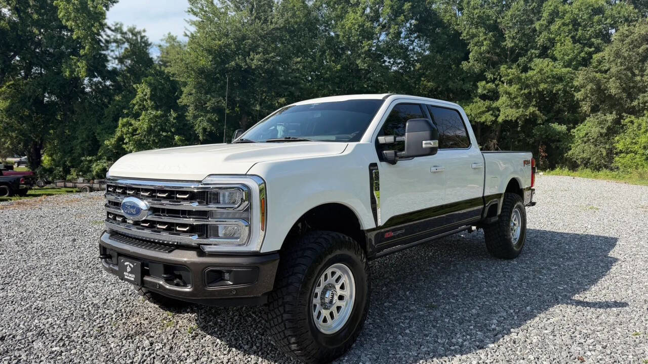 Used 2024 Ford F250 King Ranch AWD/4WD image 3