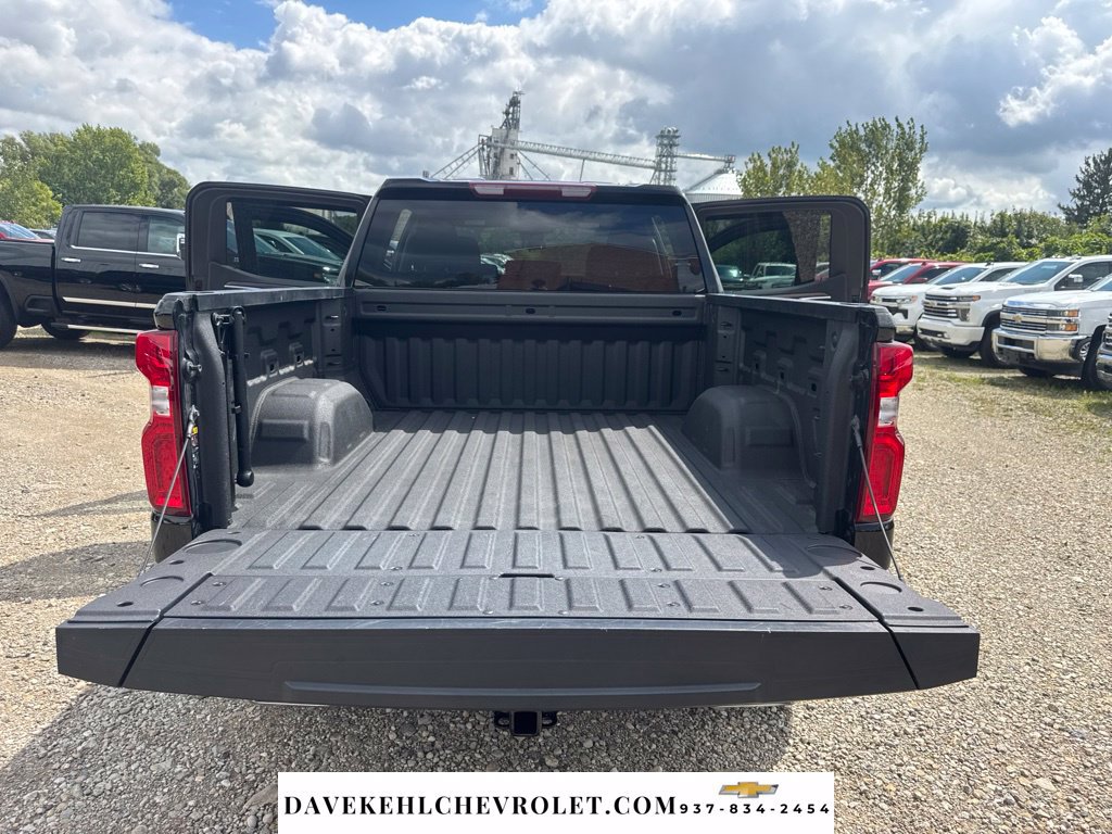 Used 2023 Chevrolet Silverado 1500 LT Trail Boss AWD/4WD image 13