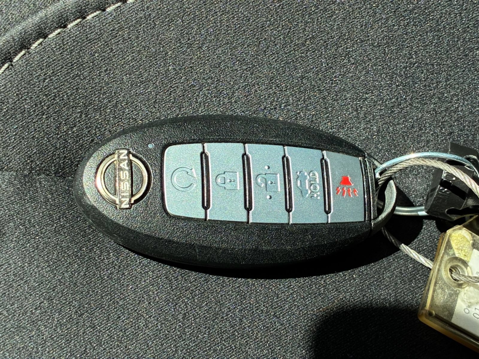 Used 2025 Nissan Altima 2.5 SV FWD image 24